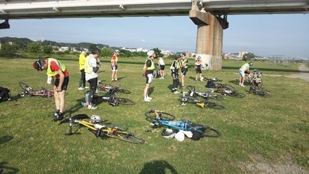 スタート地点(多摩川河川敷)