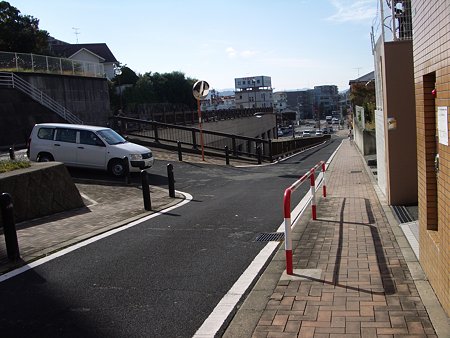 筑紫が丘とんねる