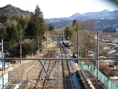 岩島駅（跨線橋から）