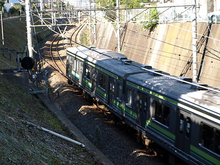 ２０５系横浜線（南橋）