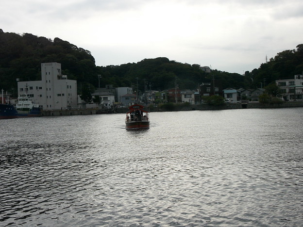 浦賀の渡しのポンポン船