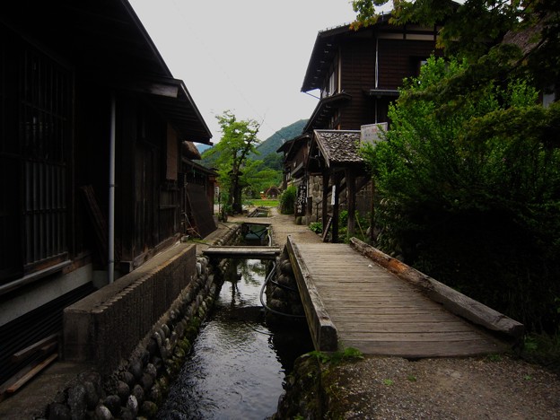 白川村