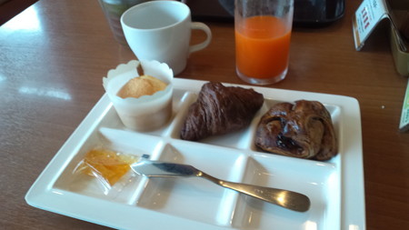 ココスの朝食バイキング