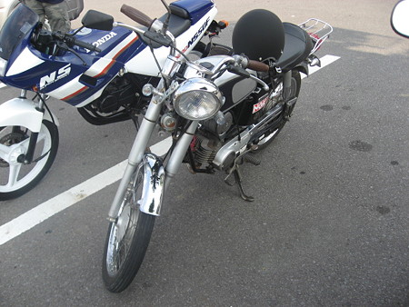 くろっち号　YAMAHA YB-1